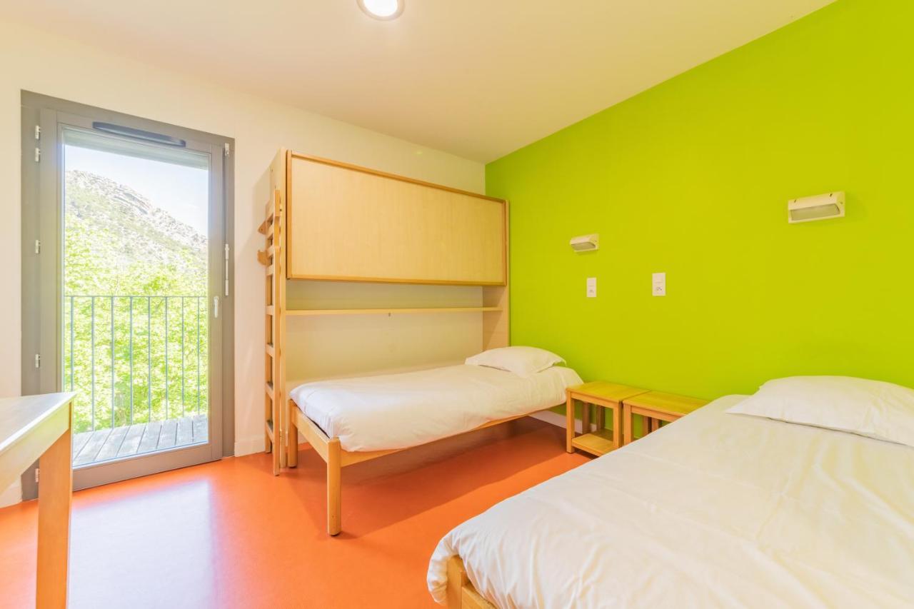 Hotel La Fontaine D'Annibal Buis-les-Baronnies Zewnętrze zdjęcie