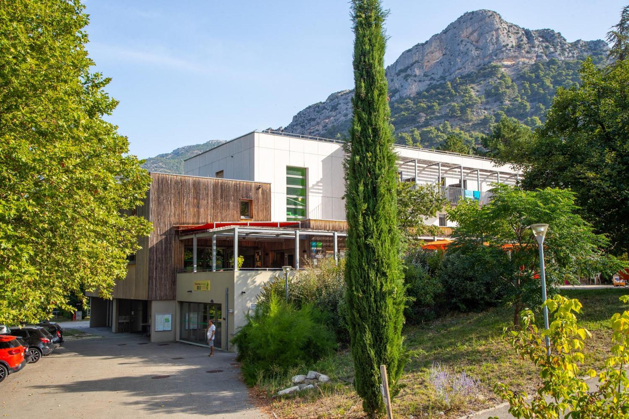 Hotel La Fontaine D'Annibal Buis-les-Baronnies Zewnętrze zdjęcie